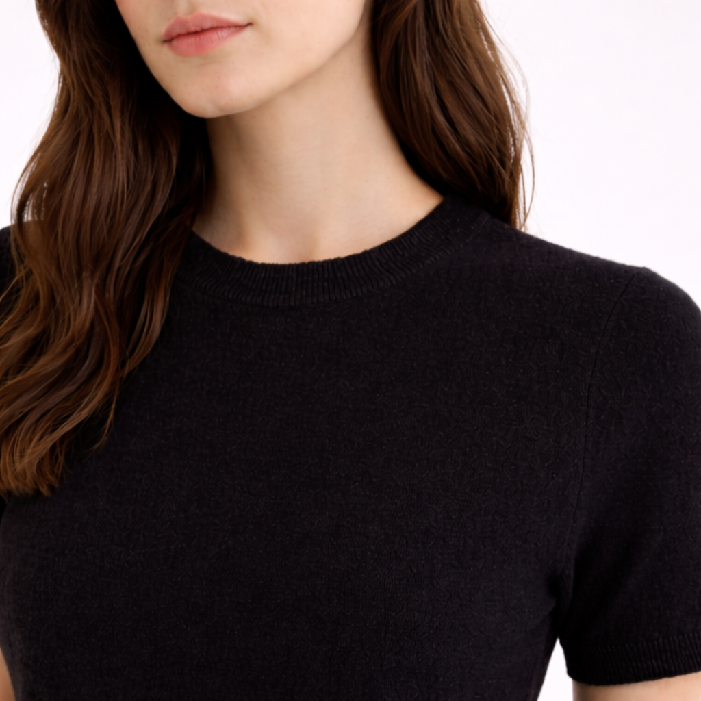 Close up image of Gia Noir Cashmere Short sleeve Sweater